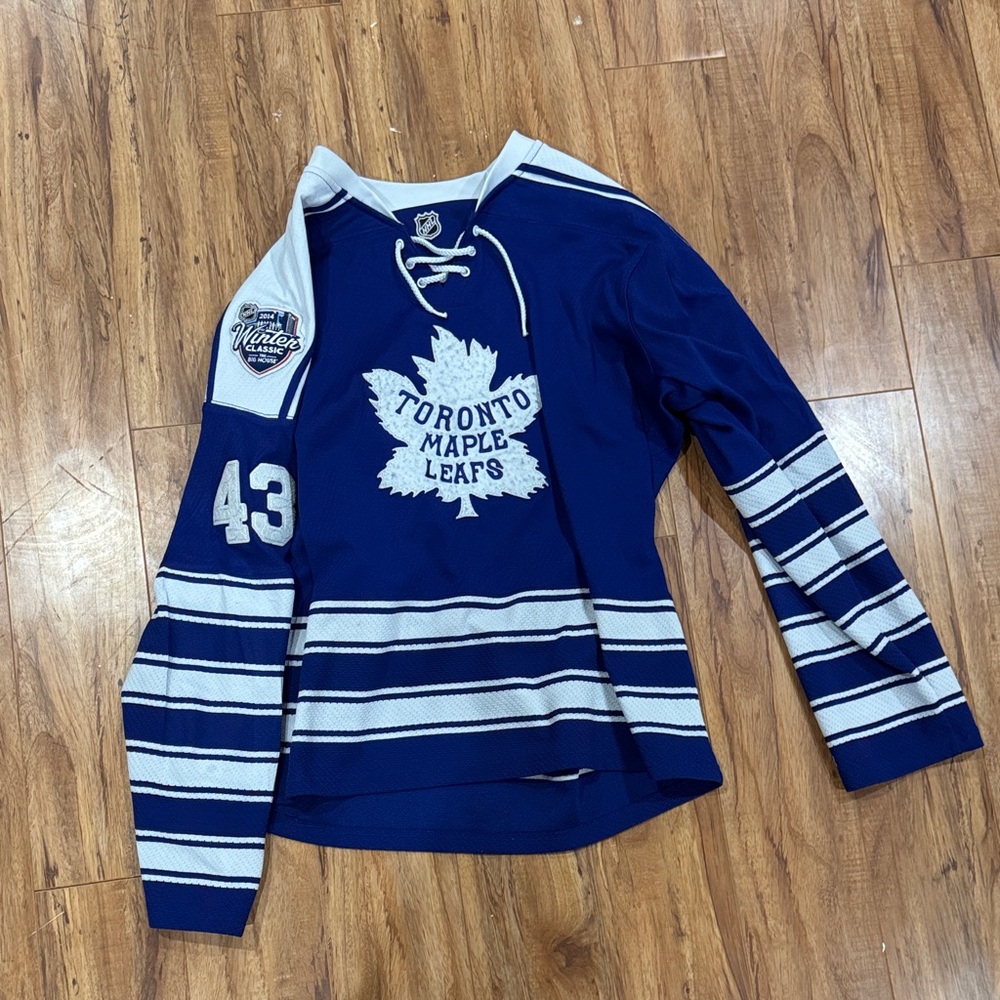 Toronto Maple Leafs Blue and White Jersey